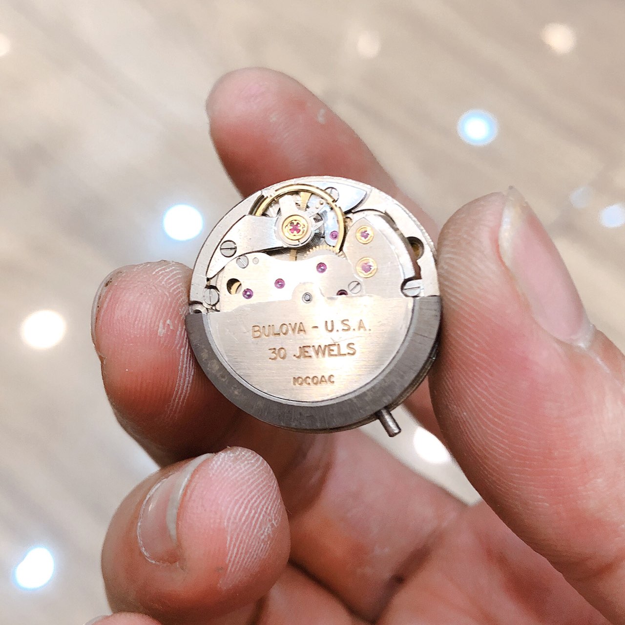 Đồng hồ cổ Bulova aumatic Bọc vàng 10k toàn thân chính hãng USA 