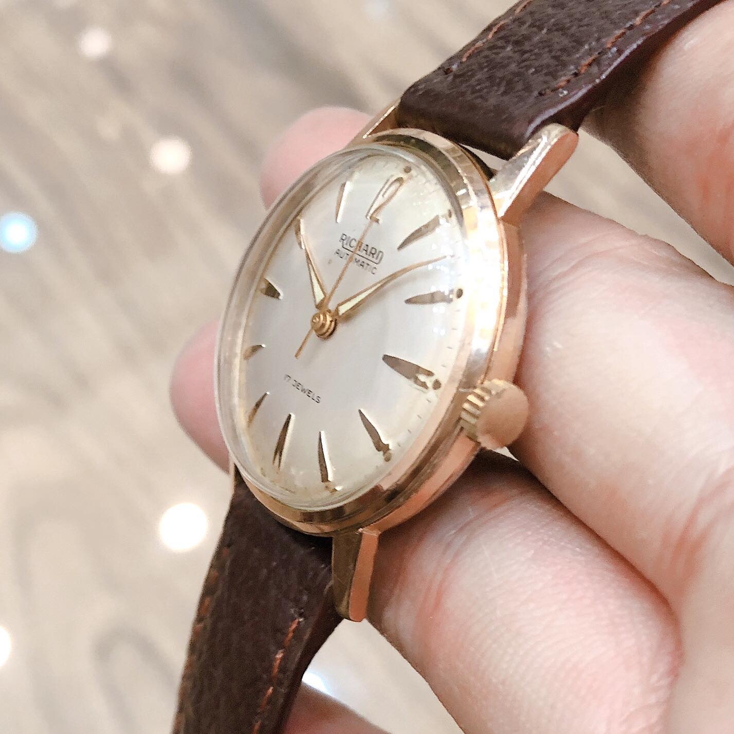 Đồng hồ cổ RICHARD automatic lacke vàng hồng 18k chính hãng Thuỵ Sĩ 