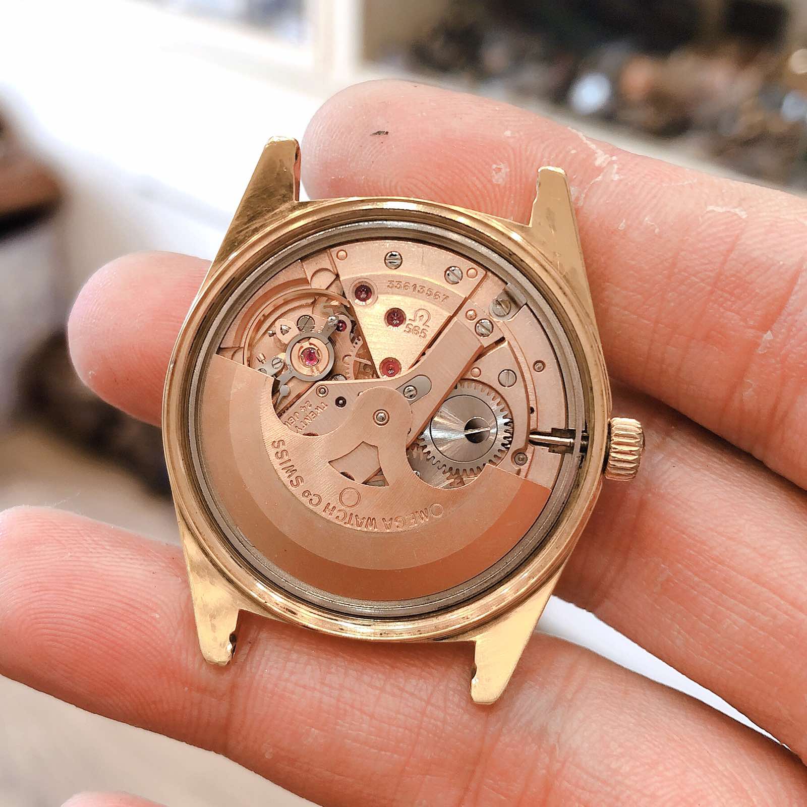 Đồng hồ cổ Omega GENEVE automatic lacke vàng 18k chính hãng Thuỵ Sĩ
