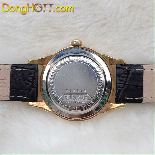 Đồng hồ cổ Benrus 3 sao cổ quái Automatic chính hãng Thụy Sĩ sản xuất 1960, 3 kim. vỏ bọc vàng, 4 chân đẹp và rất lạ.