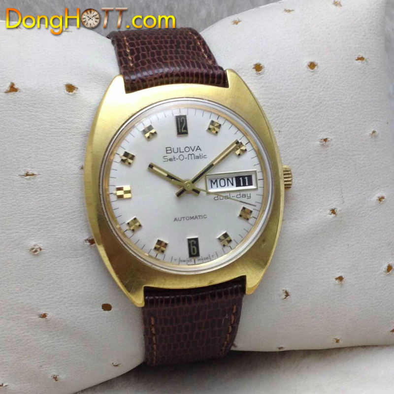 Đồng hồ cổ BULOVA automatic lacke vàng 18k chính hãng Thuỵ Sĩ 