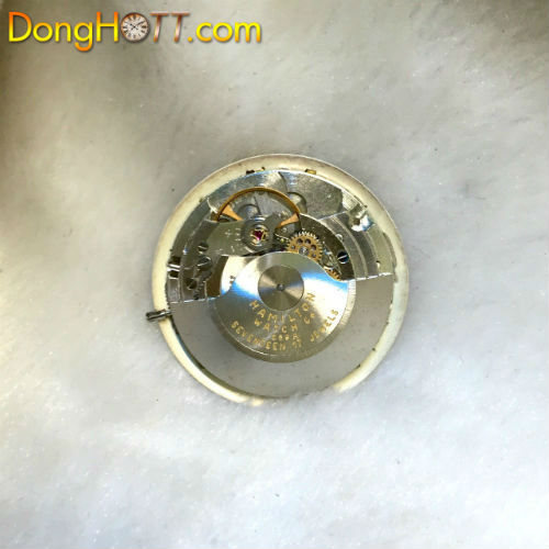Đồng hồ cổ Hamilton Selfwinding vàng đúc 14k nguyên khối Thuỵ Sĩ với Mặt số Zin sớ tia hướng tâm 3 kim kết hợp với những cọc số nổi rất đẹp.