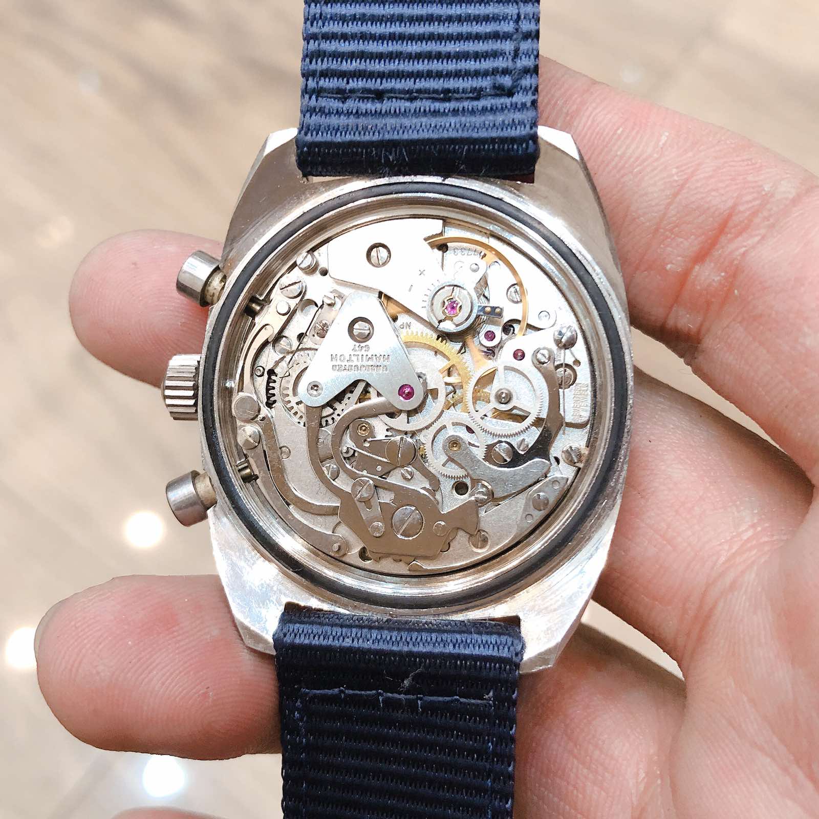 Đồng hồ Hamilton ref. 647 SS Chronograph Valjoux 7733 circa 1970s chính hãng Thụy Sĩ 