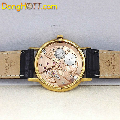 Đồng hồ cổ Omega Genenve xuất sứ Thụy Sĩ  với mặt số zin 3kim rất đẹp, vỏ-núm lắc kê vàng, đáy Ss thép không rỉ inox. 